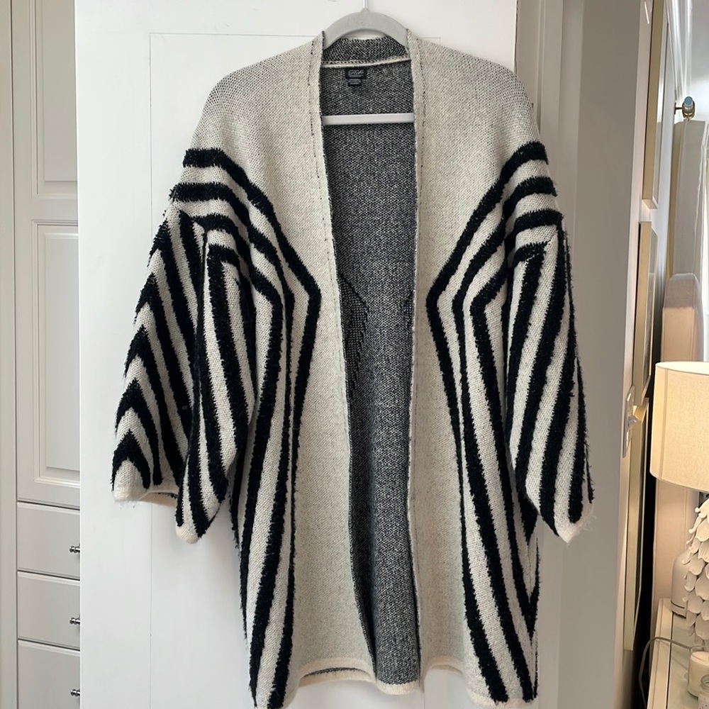 Geometric print cardigan